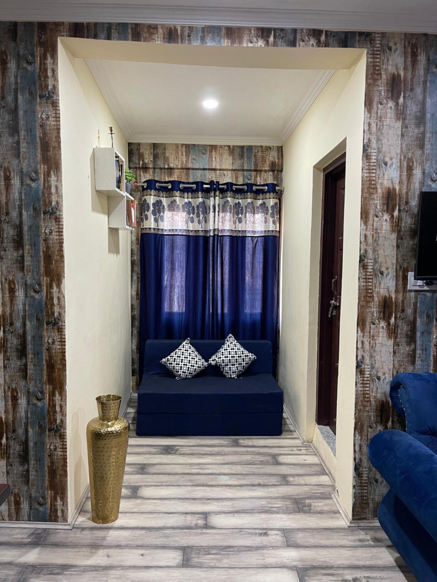 The Khayabaan - Luxurious Home Stay Away From Home Srīnagar Екстериор снимка